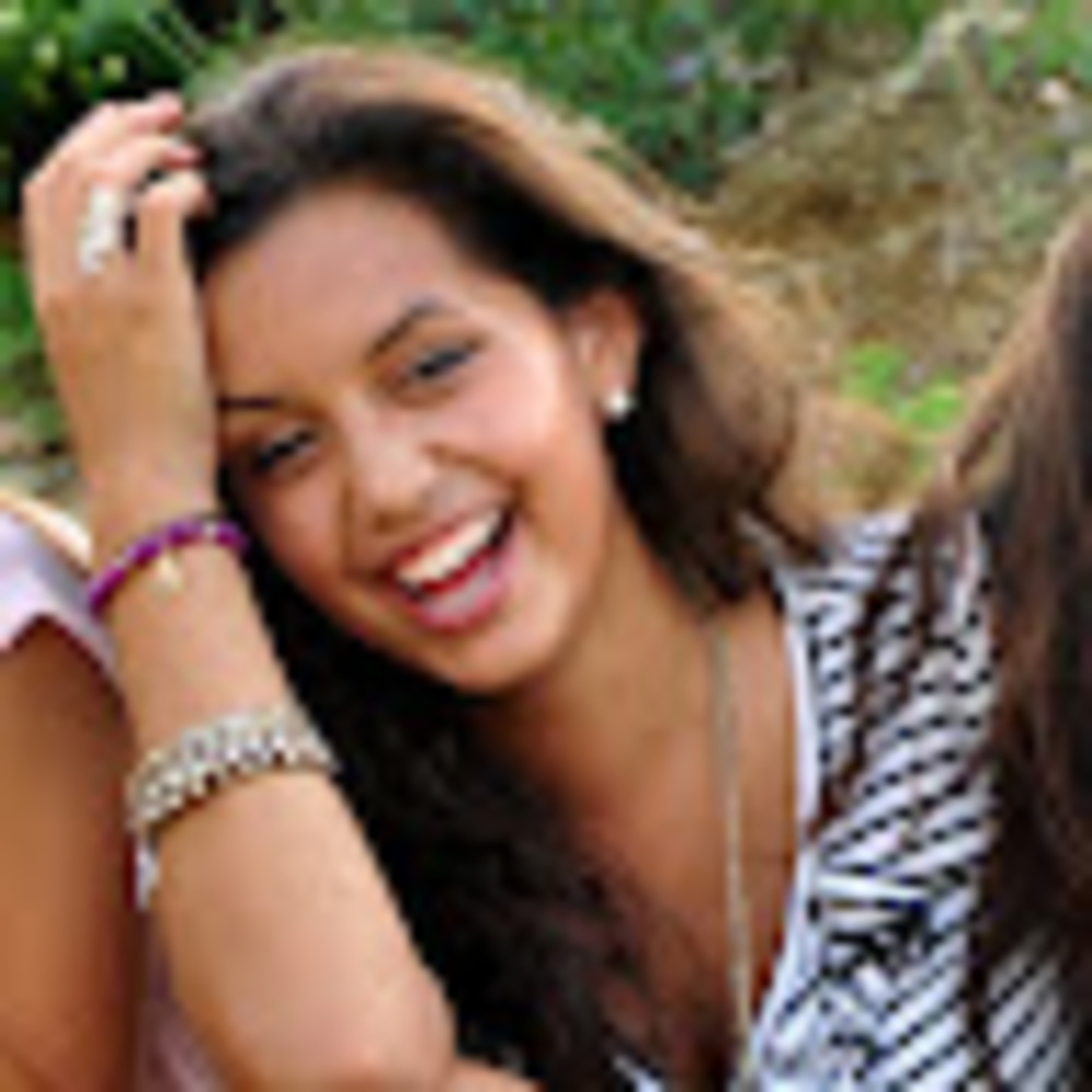 Meet your Posher, Ana maria